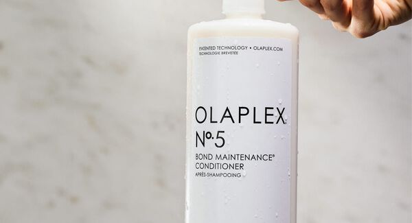 Hoe gebruik je OLAPLEX No5 Bond Maintenance™ Conditioner