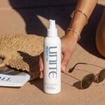 Unite Hair Styling & Afwerking BEACH DAY Texturiserende Zoutspray 236ml
